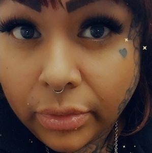 Meet your Posher, Cora